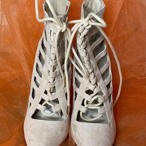 NWOT- Never Worn Beige Suede Strappy Booties size 6.5